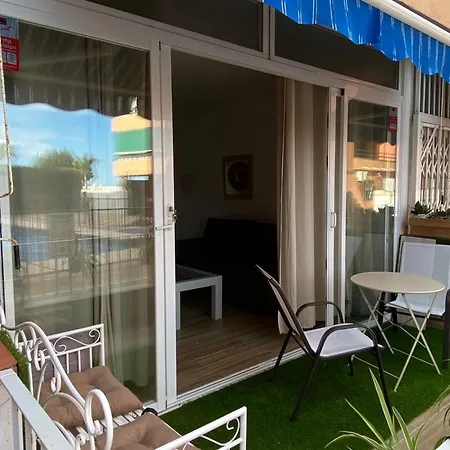 La Mar * Τορρεμολίνος